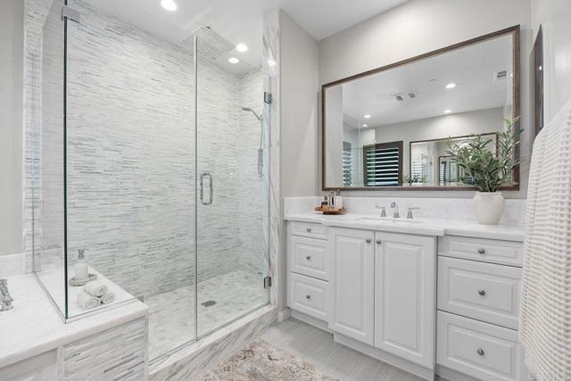 Detail Gallery Image 38 of 60 For 15858 Anjou Ln, San Diego,  CA 92127 - 5 Beds | 3 Baths