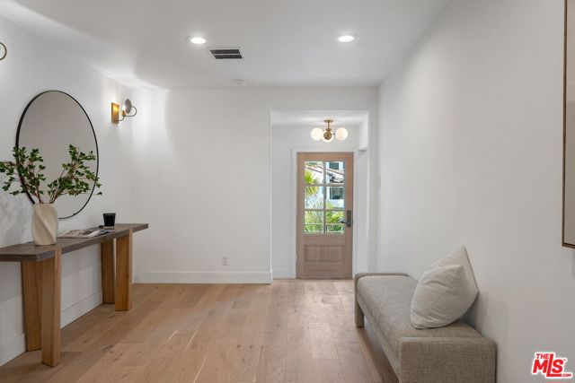 10436 Cheviot Drive, Los Angeles CA: https://media.crmls.org/mediaz/d409359e-ba08-4252-814c-0de494dd3343.jpg