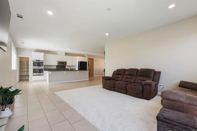 Detail Gallery Image 10 of 27 For 37520 River Oats Ln, Murrieta,  CA 92563 - 3 Beds | 2 Baths