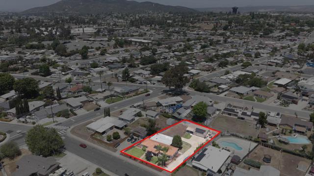 2394 Dryden Avenue, El Cajon CA: https://media.crmls.org/mediaz/d40988a8-7c07-4f0b-9327-27b7c3796f8e.jpg