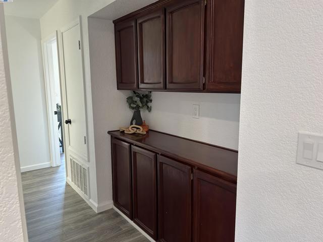 730 Morissette Way, Vacaville CA: https://media.crmls.org/mediaz/d40aad2b-b938-4fad-95b3-8b95d66e401f.jpg