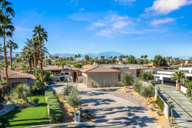77300 Coyote Creek, Indian Wells CA: https://media.crmls.org/mediaz/d40ad124-1197-4436-bb6a-0059e4e7546b.jpg