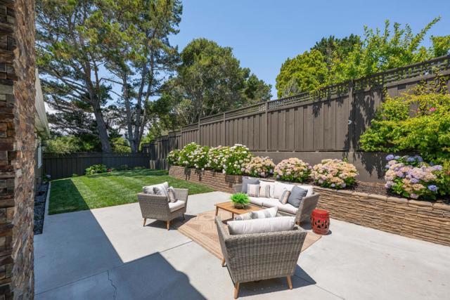 30 Calaveras Court, Hillsborough CA: https://media.crmls.org/mediaz/d40bdbb5-93ee-47c4-ae62-b2ddf68324bc.jpg