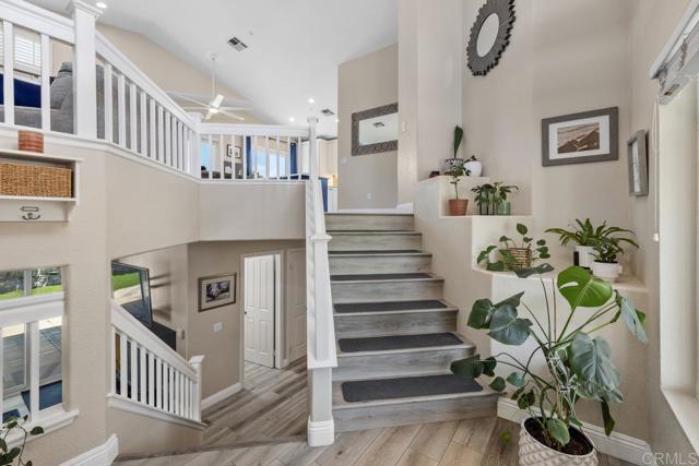 150 Rock Glen Way, Santee CA: https://media.crmls.org/mediaz/d40c8cd6-1a40-470b-b099-cb88ce8b49e9.jpg