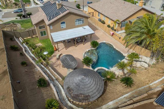 Image 38 of 47 For 13615 Braeswood