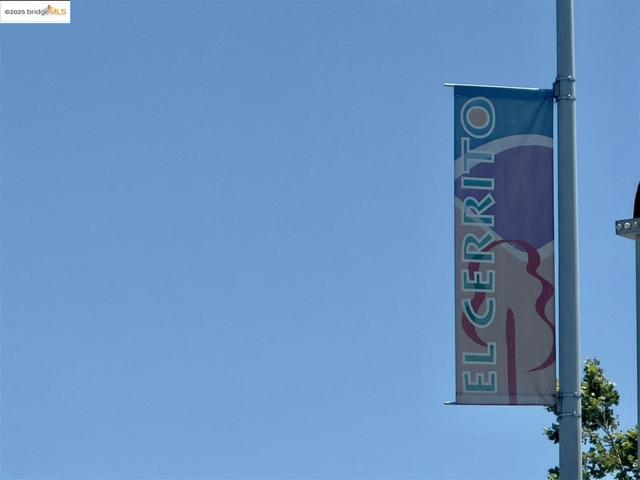 1130 Richmond ST, El Cerrito CA: https://media.crmls.org/mediaz/d40d9eea-8336-43d0-814c-fb5dc68c3620.jpg