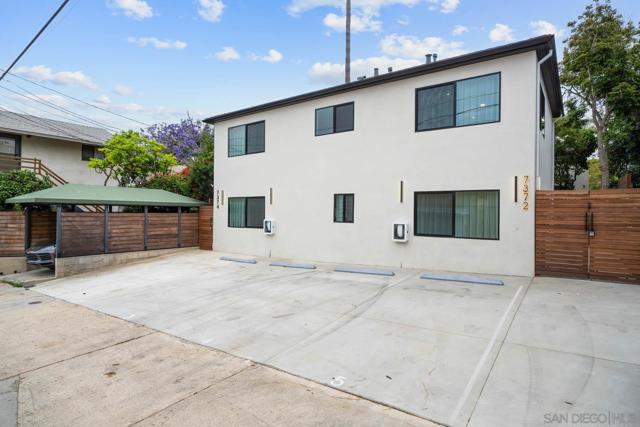 7372 76 Fay Ave, La Jolla CA: https://media.crmls.org/mediaz/d40da01d-14fb-4994-a937-56f52b97ff81.jpg