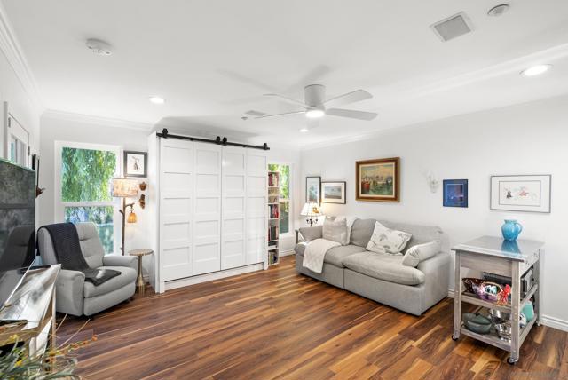 1328 Woodhaven Dr, Oceanside CA: https://media.crmls.org/mediaz/d40daf23-3867-42b2-b65e-dda8ad82864a.jpg