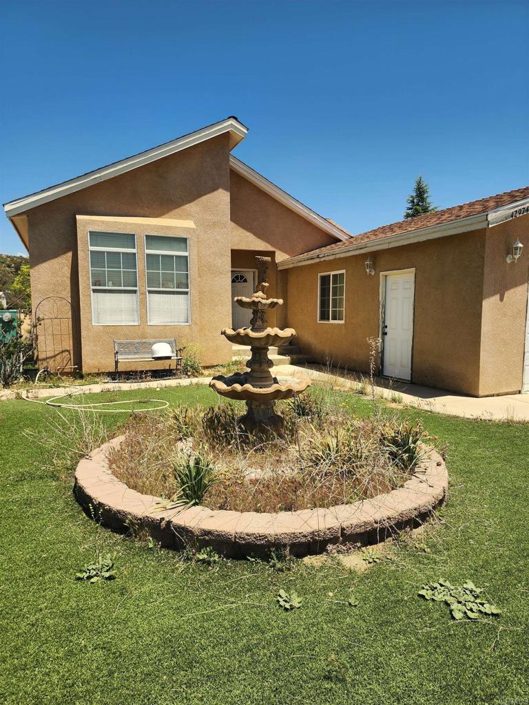 42974 ROLLING HILLS Drive