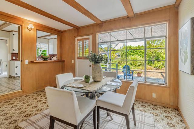 1700 Parkhills Avenue, Los Altos CA: https://media.crmls.org/mediaz/d40eb3e1-e952-485a-aee5-d1b6ff5a7b44.jpg