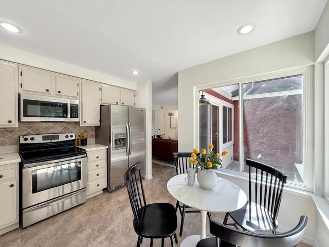 Image 12 of 45 For 1312 Vintner Way