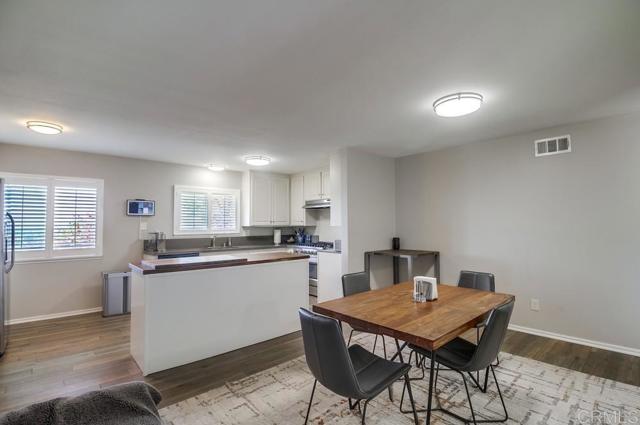 Detail Gallery Image 13 of 44 For 7970 Wetherly St, La Mesa,  CA 91941 - 3 Beds | 2 Baths