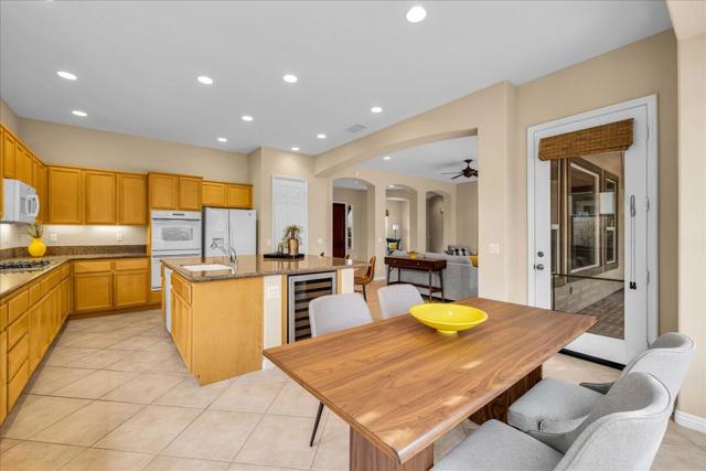 61255 Portulaca Drive, La Quinta CA: https://media.crmls.org/mediaz/d410f370-5d0f-48ac-9319-3cbea8b15a28.jpg