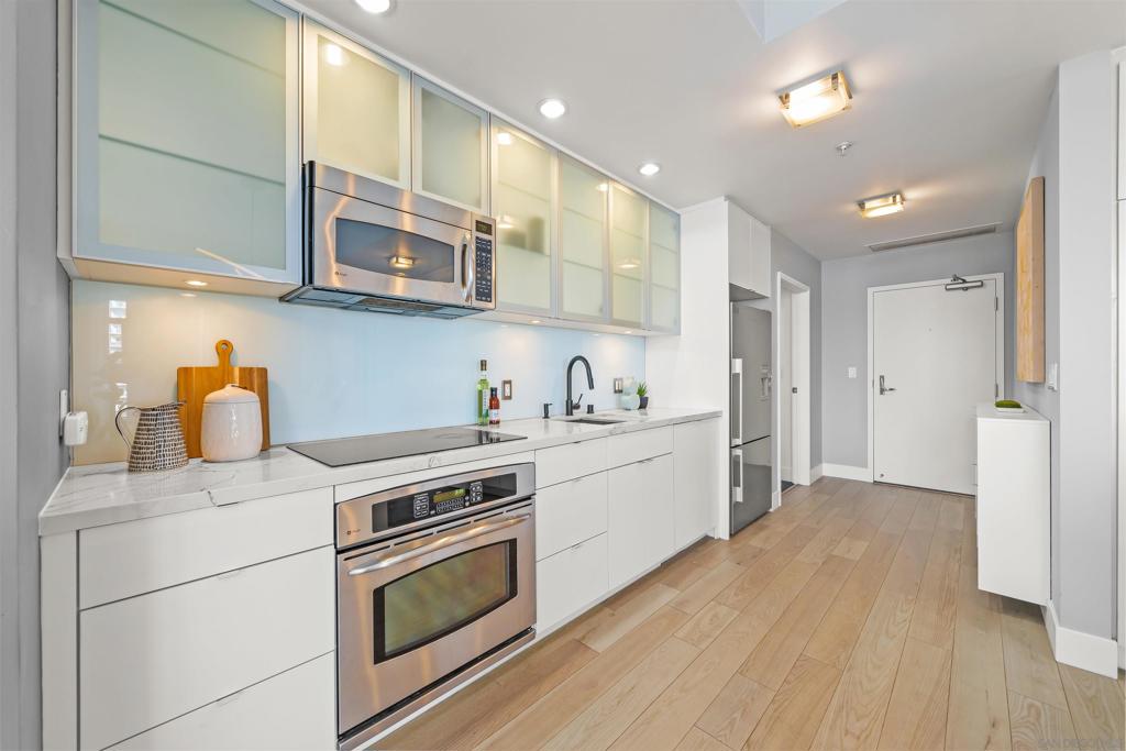 575 6th Ave - photo 14