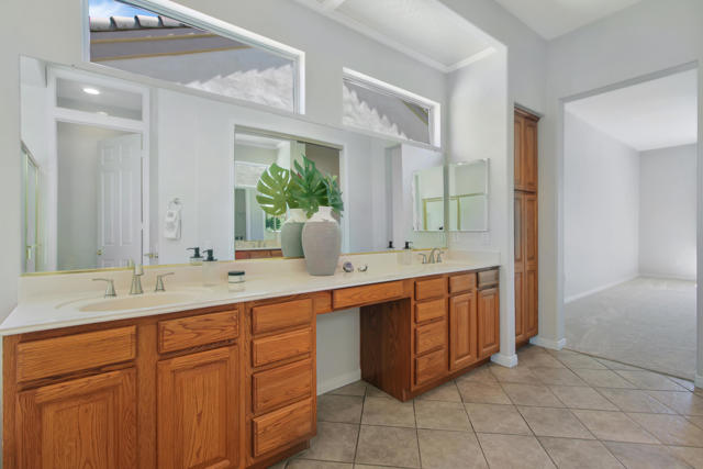 35925 Rosemont Drive, Palm Desert CA: https://media.crmls.org/mediaz/d4117ea7-39ae-40ad-87c9-59d22701dd25.jpg