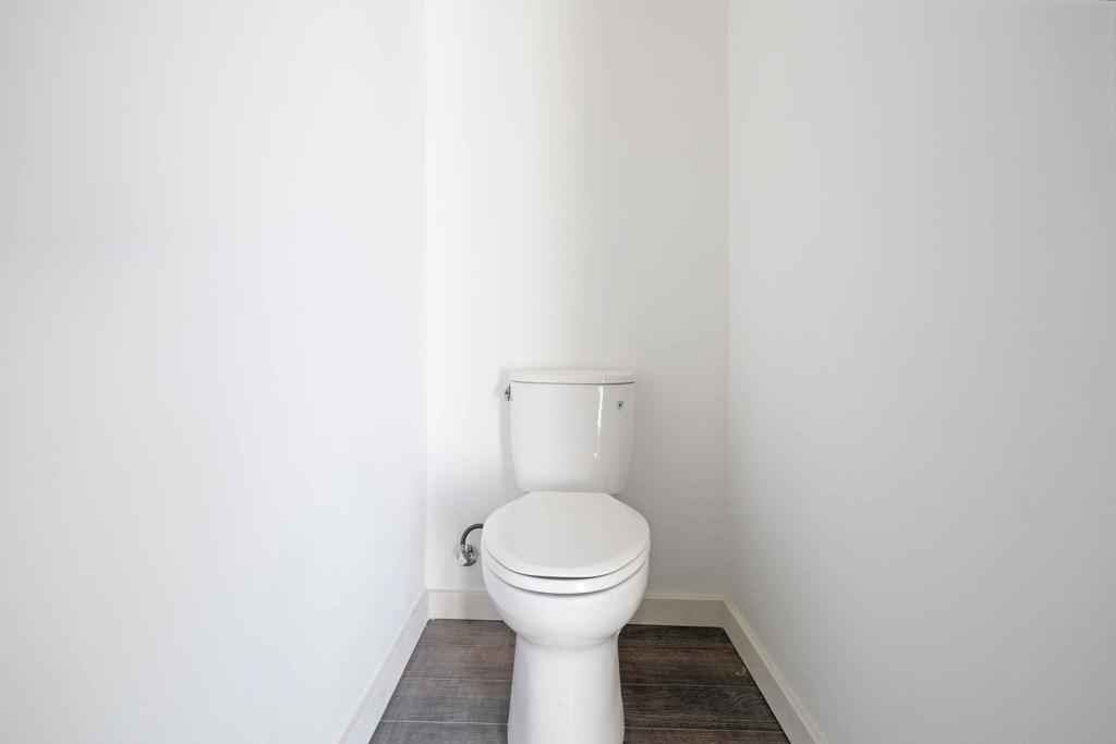 https://media.crmls.org/mediaz/d41369d3-7d1c-457f-95ae-d17f22a33ba5.jpg?preset=X-Large