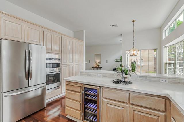 2122 Vizcaya Way, Campbell CA: https://media.crmls.org/mediaz/d413930f-3f9d-4578-b92d-0f162e983979.jpg