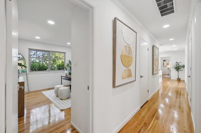 2985 Trousdale Drive, Burlingame CA: https://media.crmls.org/mediaz/d41437e6-9841-4604-a91a-04c3e511d633.jpg