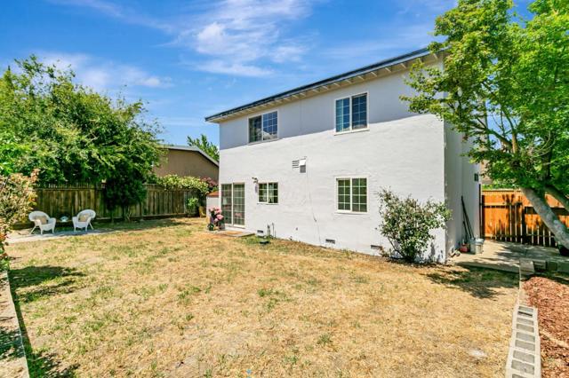 274 Los Palmos Way, San Jose CA: https://media.crmls.org/mediaz/d414acc3-63f1-459d-824e-557b8fe8c19a.jpg