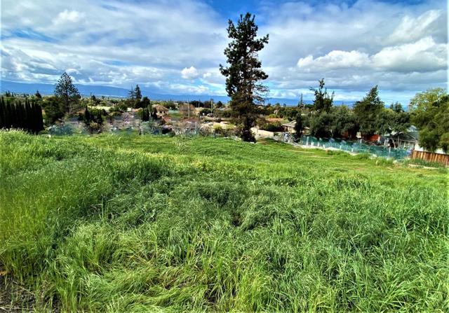 14830 Corralitos Lane, San Jose CA: https://media.crmls.org/mediaz/d4155793-eee5-4019-9c03-dbbbfbac2770.jpg