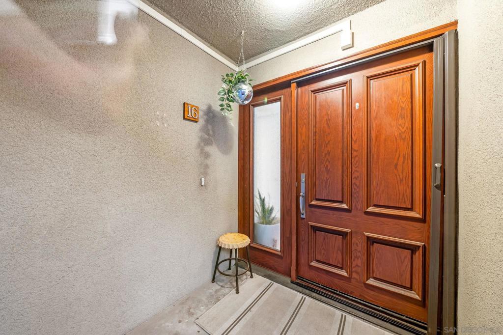 MLS #250032682SD img 22