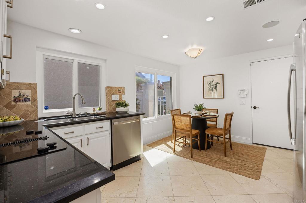 13275 Jacarte Court - photo 18