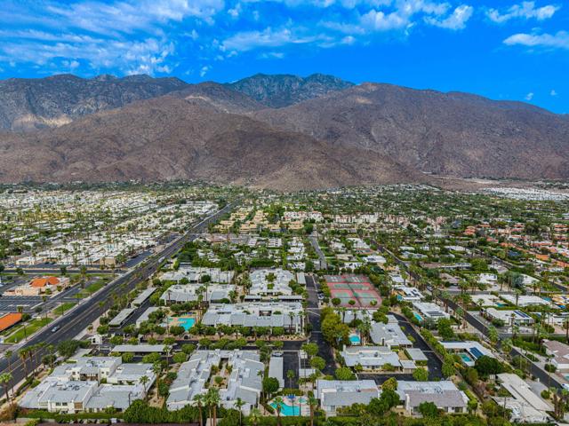 1150 E Palm Canyon Drive, Palm Springs CA: https://media.crmls.org/mediaz/d419962c-b992-4c5e-8826-98e1fa0c19c8.jpg