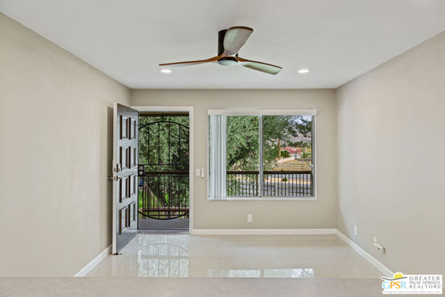 64285 Spyglass Avenue, Desert Hot Springs CA: https://media.crmls.org/mediaz/d419e232-bb9b-475a-8495-f618dcb8ad0e.jpg