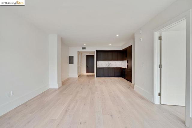 Image 19 of 28 For 1515 Union St  4f