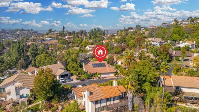 1363 Timberpond Dr, El Cajon CA: https://media.crmls.org/mediaz/d41bed57-6d6b-41d3-8513-18739ff3bb3c.jpg