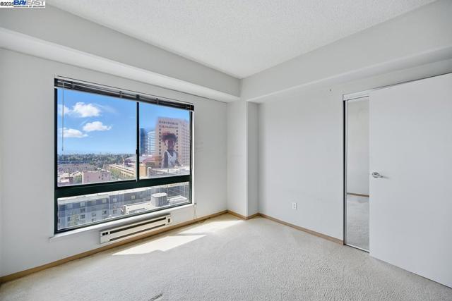 988 Franklin St, Oakland CA: https://media.crmls.org/mediaz/d41bf641-0e7a-44d5-8b91-6bda633355a6.jpg