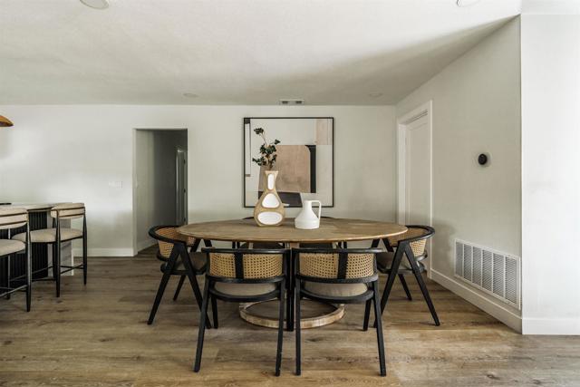 Detail Gallery Image 14 of 32 For 2275 Ivy Rd, Oceanside,  CA 92054 - 3 Beds | 2 Baths