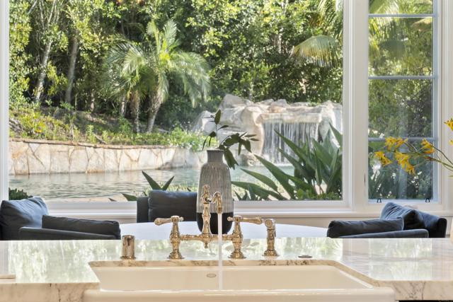 17324 Calle Serena, Rancho Santa Fe CA: https://media.crmls.org/mediaz/d41c3e5c-8e9d-4477-8b6f-b423ac159144.jpg