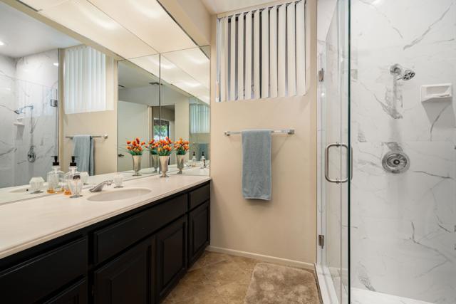 140 Columbia Drive, Rancho Mirage CA: https://media.crmls.org/mediaz/d41cad99-e785-4235-9786-89b3e4b287b5.jpg