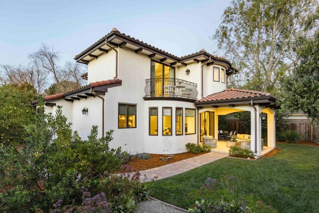 4118 Sutherland Drive, Palo Alto CA: https://media.crmls.org/mediaz/d41cba95-c55c-4568-89c4-0ca1846020f4.jpg