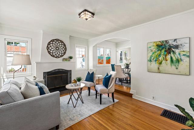 212 Gilbert Avenue, Menlo Park CA: https://media.crmls.org/mediaz/d41cee3e-0f12-4d12-8cbe-4e60dce3a98c.jpg