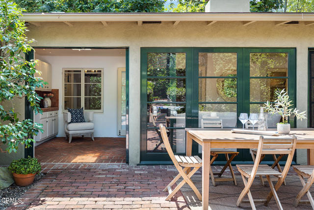 314 Arroyo Drive, South Pasadena CA: https://media.crmls.org/mediaz/d41cf65d-3a72-40a7-b20e-d4e5f16ef9fb.jpg