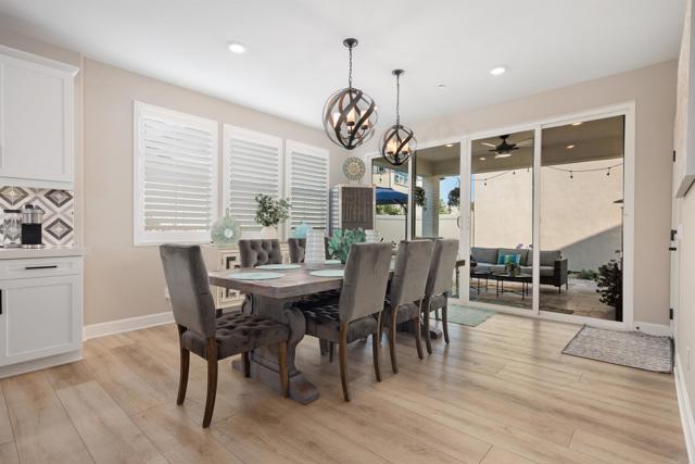 Detail Gallery Image 10 of 42 For 12611 Stella Ln, San Diego,  CA 92129 - 4 Beds | 3/1 Baths