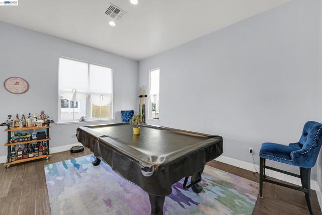 Image 14 of 41 For 7228 Carneros Ln