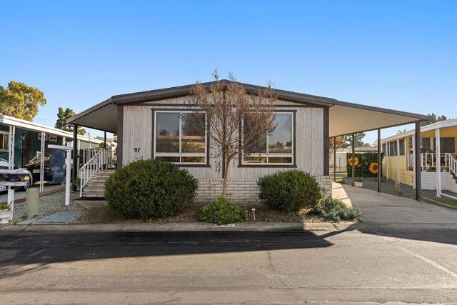 Detail Gallery Image 2 of 44 For 276 N El Camino Real #97,  Oceanside,  CA 92058 - 2 Beds | 2 Baths