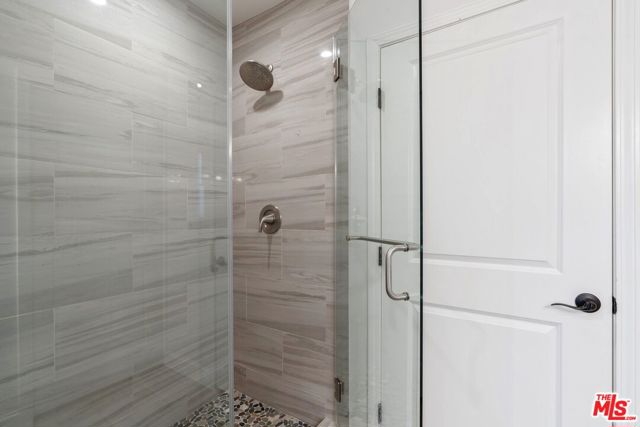 24901 Jim Bridger Road, Hidden Hills CA: https://media.crmls.org/mediaz/d420a334-9b6f-4c53-aaa4-2ceff7ec3630.jpg