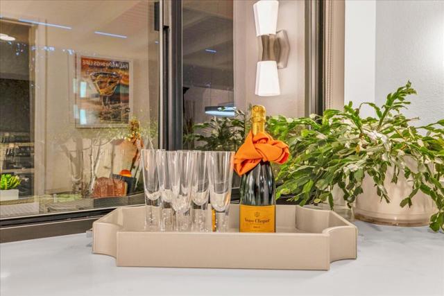 44 Acapulco Drive, Palm Desert CA: https://media.crmls.org/mediaz/d421aa3c-27cd-426f-8225-25990cb974ff.jpg