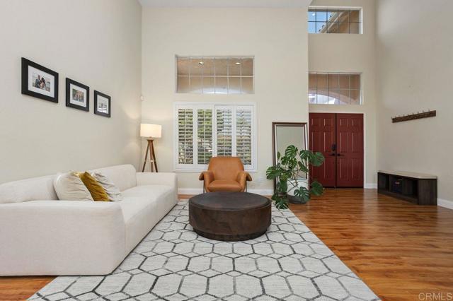 Detail Gallery Image 16 of 38 For 5174 Berryessa St, Oceanside,  CA 92056 - 4 Beds | 3 Baths