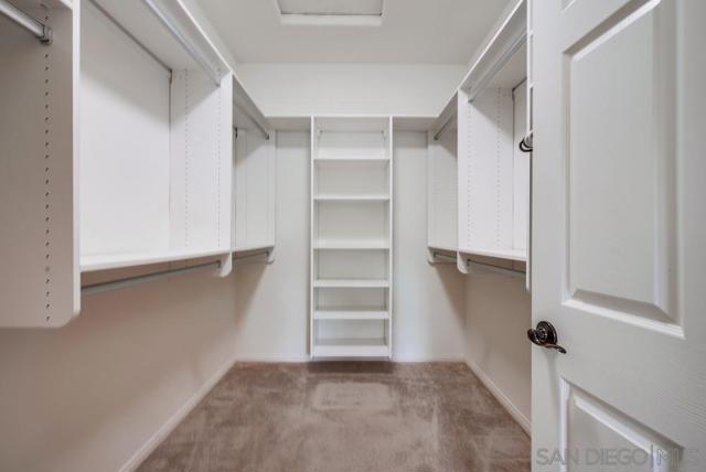 Image 33 of 61 For 26788 Calico Ct