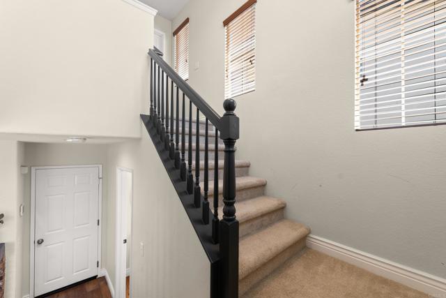 359 Franciscan Way, Oceanside CA: https://media.crmls.org/mediaz/d423600f-b6fd-46b6-80b5-ed45f9138579.jpg
