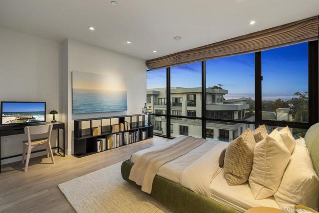 2604 5th Ave, San Diego CA: https://media.crmls.org/mediaz/d4239388-813a-4232-8b25-a3fb0c1c71a0.jpg