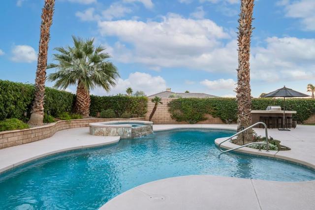 49700 Althea Court, La Quinta CA: https://media.crmls.org/mediaz/d423d415-4c7a-41b1-b653-42e8ad8b2cda.jpg