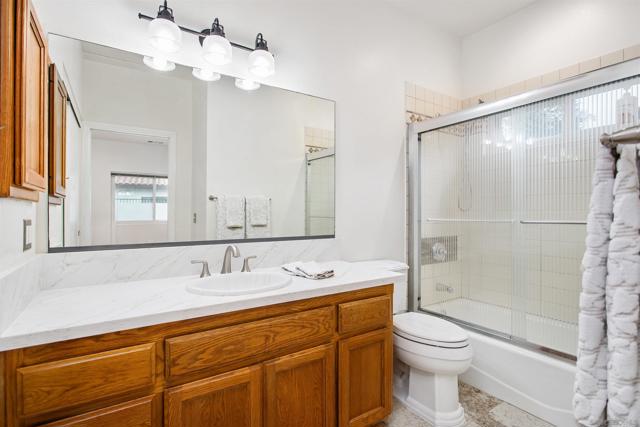 6823 Corintia St, Carlsbad CA: https://media.crmls.org/mediaz/d42529bb-4d71-463e-a17a-2148f67bd30d.jpg