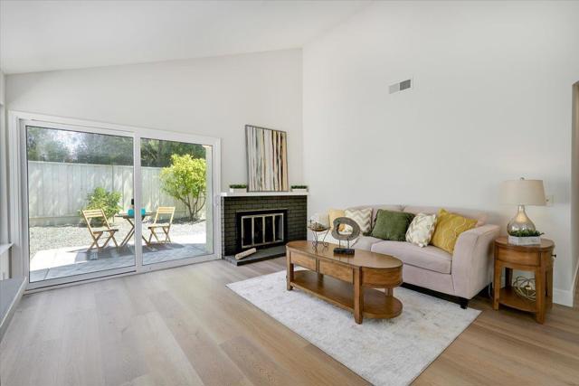 505 Drake Court, Foster City CA: https://media.crmls.org/mediaz/d42543e0-cecf-4c0b-b945-892a076990f9.jpg