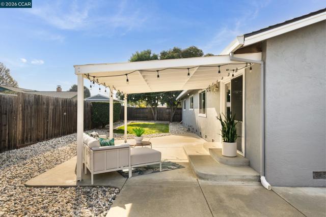 Image 27 of 41 For 3916 Saint Michael Ct